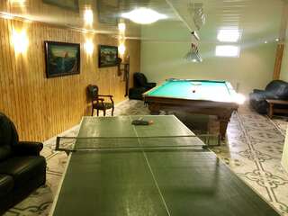 Гостевой дом Luxury house with own pool, tenis, billiards Каменец-Подольский Вилла с собственным бассейном-15